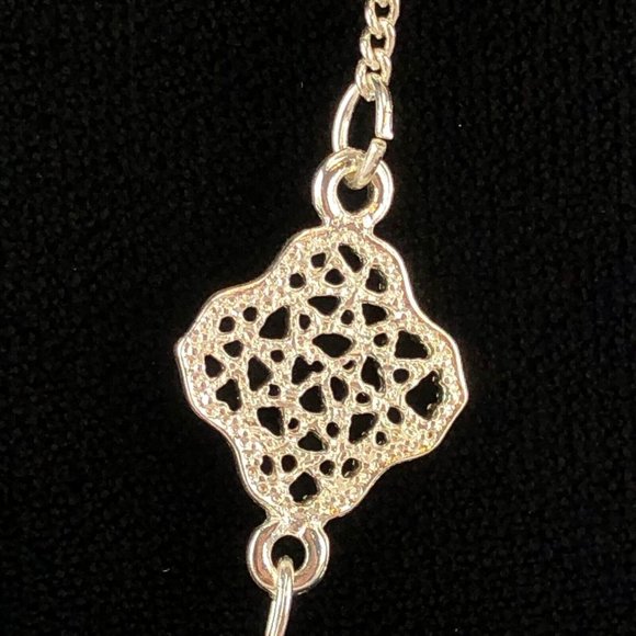 LC Lauren Conrad Necklace Long Silver Tone Decorative Chain - Picture 2 of 3